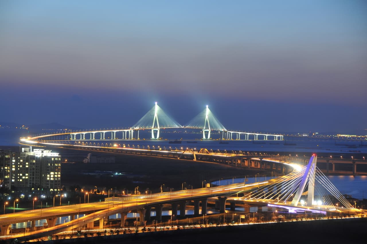 Cây cầu Incheon 